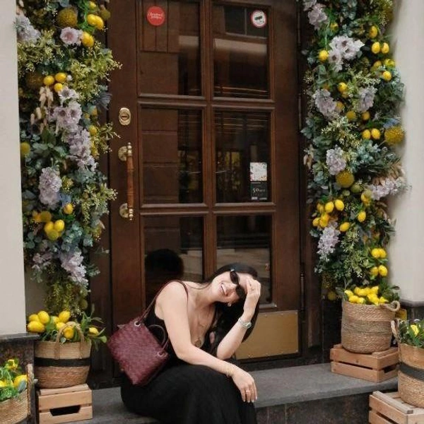 Источник: marianamazzoni / Instagram.com (экстремистская организация, деятельность запрещена на территории РФ)