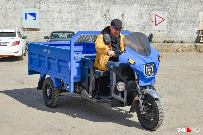 Скорость ограничена 25 км/час, но чисто технически трицикл может разгоняться и до 60 км/час | Источник: Артем Краснов