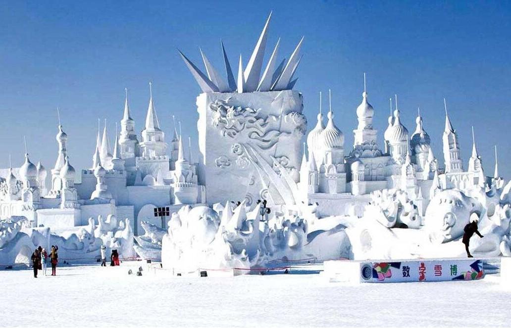 Ледяные отели и снежные фестивали: куда ехать, чтобы увидеть зимние чудеса | Источник: Международный фестиваль льда и снега в Харбине