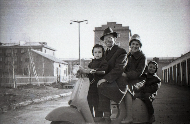Семейное фото жителей Юрги | Источник: pastvu.com / архив Д. Колегаева