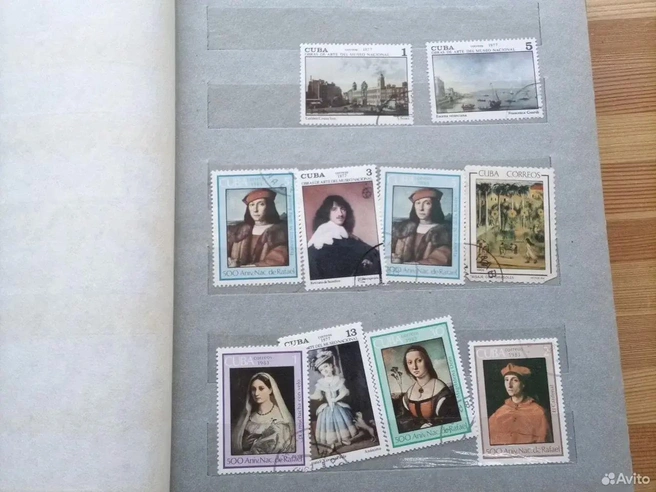 Коллекция включает почтовые марки из разных стран | Источник: «Авито»