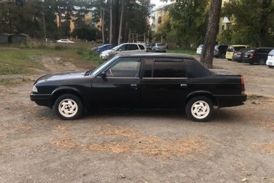 Редкий Москвич Князь Владимир с двигателем Renault продается в Иркутске