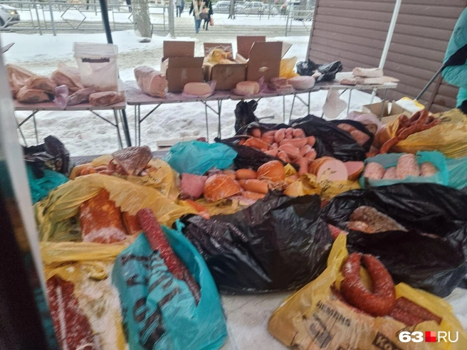 Много мясных изделий | Источник: Роман Данилкин / 63.RU