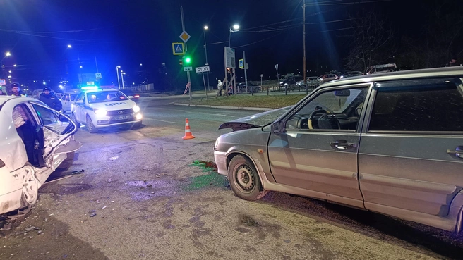 В ДТП пострадали два человека | Источник: Госавтоинспекция города Ревда