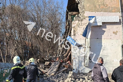 В Перми рухнула стена подъезда аварийной четырёхэтажки