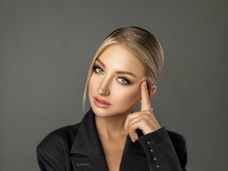 Марго Овсянникова: «Когда я была беременной, то меня очень напрягало отсутствие брака»