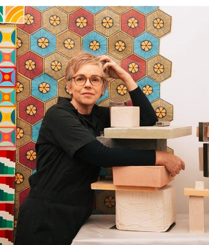 Выставка «Цвет как форма» на «Фабрике»