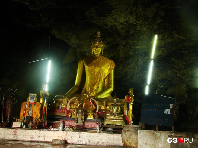 Мужчина хотел покурить электронку на территории буддийского храма | Источник: Роман Данилкин / 63.RU