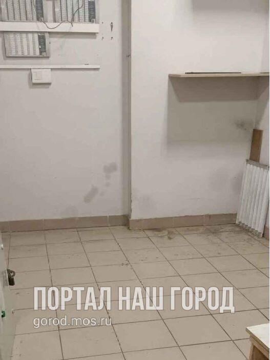 Из подъезда выселили бездомных | Источник: gorod.mos.ru