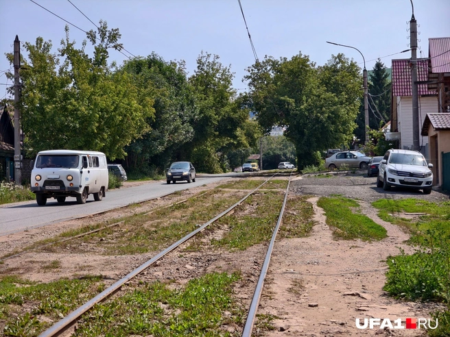 Тротуар тоже какой-то странный | Источник: Булат Салихов / UFA1.RU