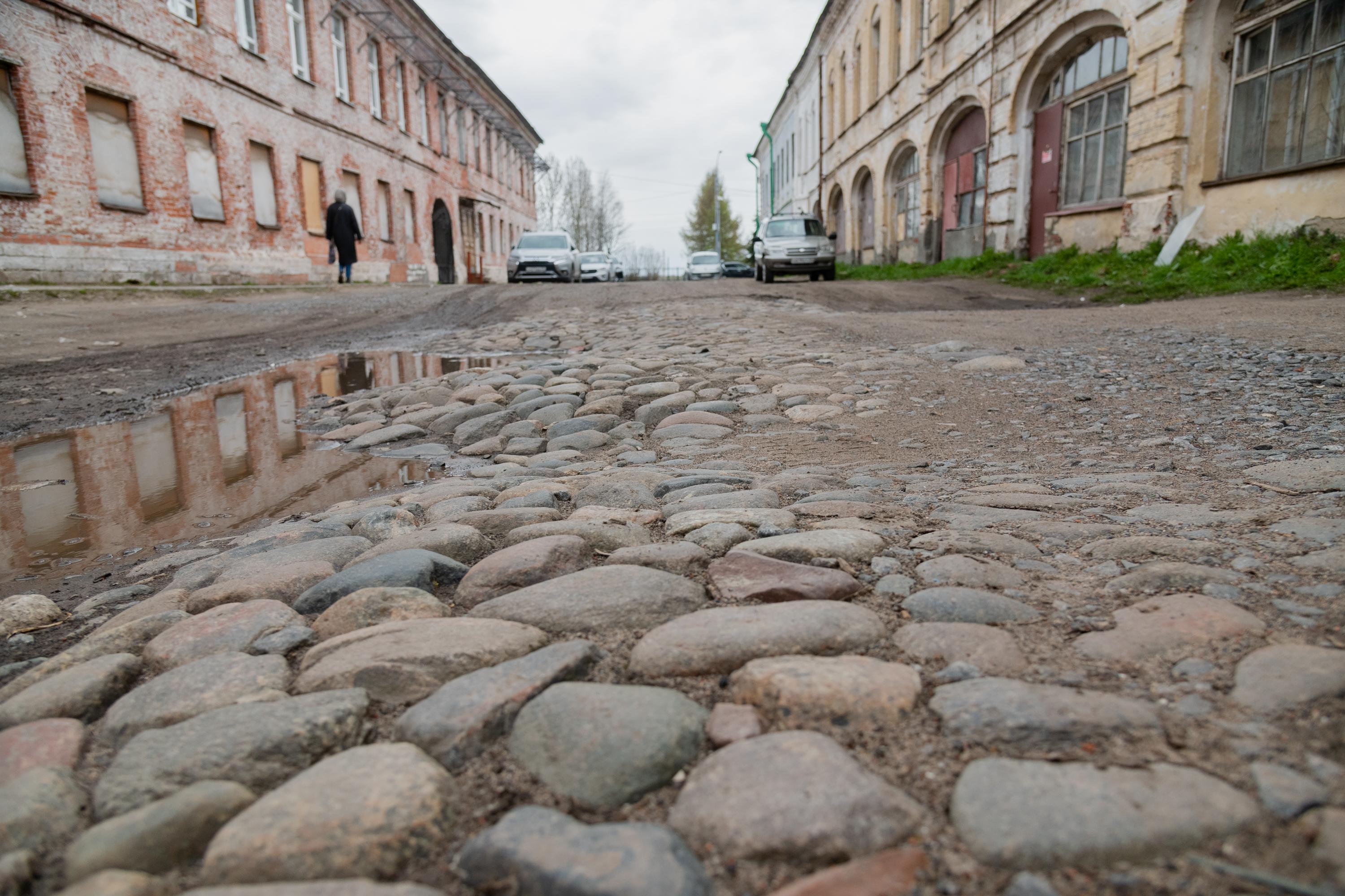 В центре Архангельска исчезнет старинная булыжная мостовая