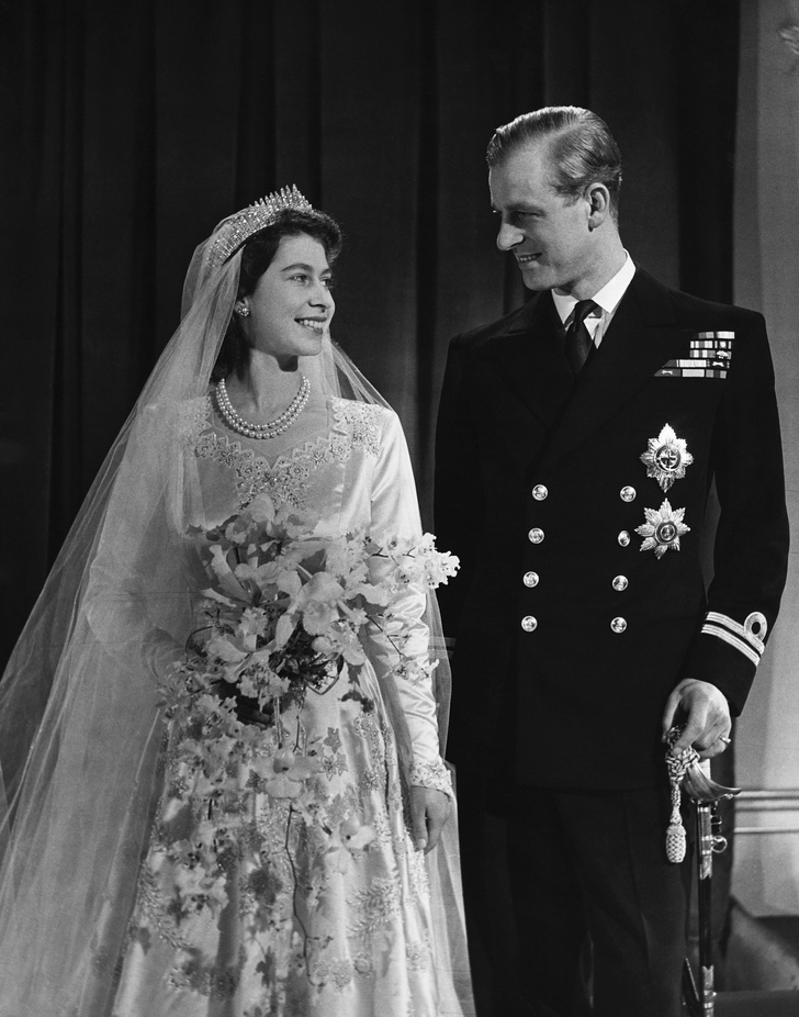 Романтик, которого не ждали: какой сюрприз сделал принц Филипп Елизавете II в день свадьбы