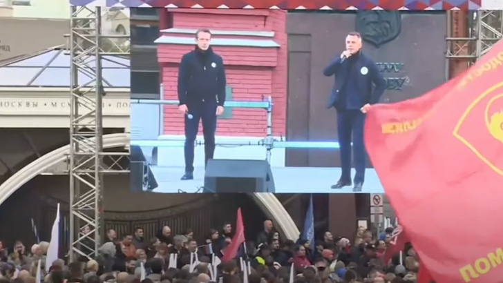 Слезы под песню SHAMAN, пламенная речь Петренко. Митинг на Манежной площади «Своих не бросаем»