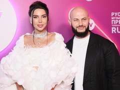 Самойлова о времени, когда не хотела просыпаться в этот мир: «Я накачала Джигана транквилизаторами и на эвакуационном самолете мы улетели домой!»