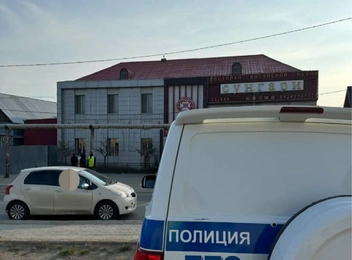 Сунгари и патруль ДПС&nbsp;— стандартный набор | Источник: МУ МВД России «Якутское» / T.me