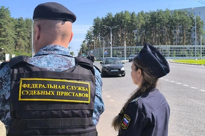 Проверьте долги перед поездкой за границу