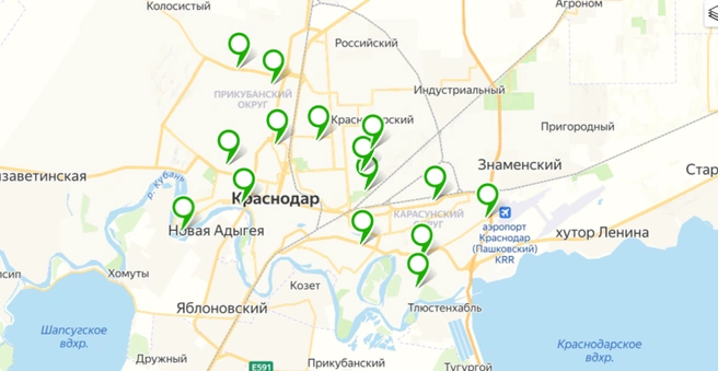 На карте отмечены манежи ФК в Краснодаре  | Источник: yandex.ru