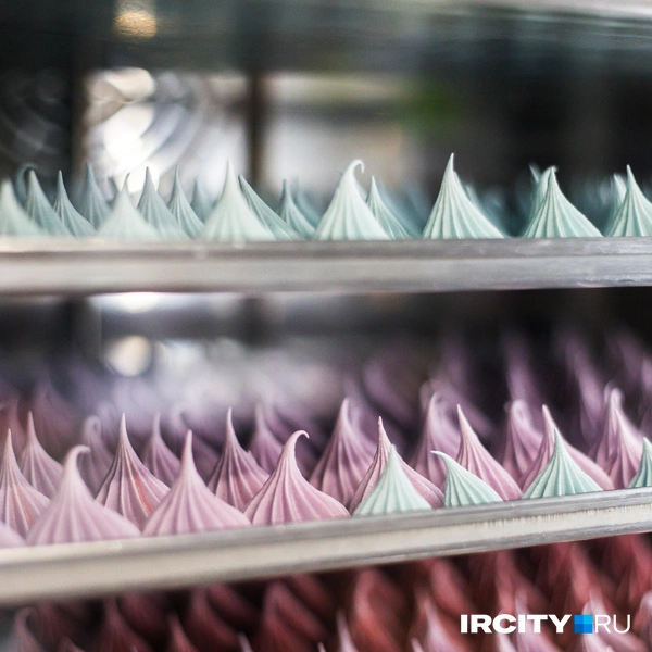В этом цехе много всего вкусного и сладкого | Источник: Ксения Филимонова / IRCITY.RU