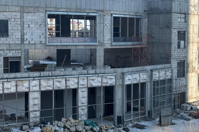 Владивостокец подал в суд на администрацию из-за стройки у ЛЭП