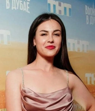 Ангелина Татарченкова — сексуальная звезда шоу «Выжить в Дубае», перед которой не устоял даже Батрутдинов