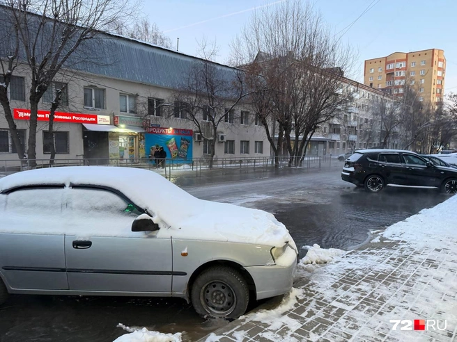 Затопленный участок не огорожен | Источник: Екатерина Бурлева / 72.RU