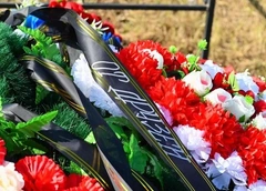 В Байкальске похоронили 14-летнего Ойбека Бондурского — четвертого убитого в массовой резне на вечеринке