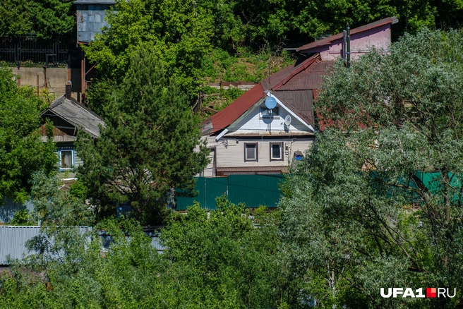 Сверху этот квартал выглядит как СНТ | Источник: Булат Салихов / UFA1.RU