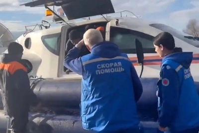 Мужчину эвакуировали из затопленного села Заокское