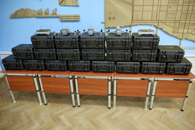 По словам главы региона, квадрокоптеры остаются самыми ходовыми изделиями в зоне спецоперации | Источник: Иван Макеев