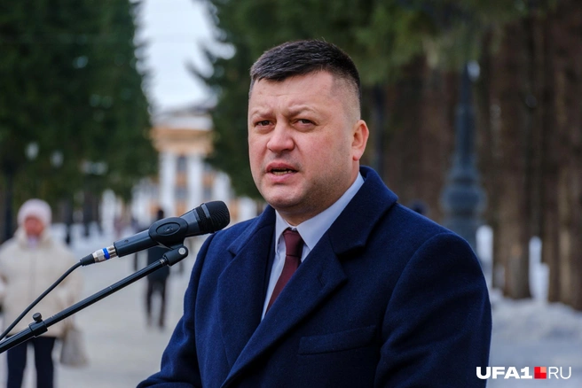 Мэр Уфы отметил трудолюбие жителей северной части города | Источник: Булат Салихов / UFA1.RU