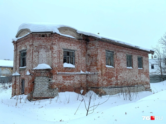 В Ростове Великом выставили на аукцион памятник архитектуры XIX века