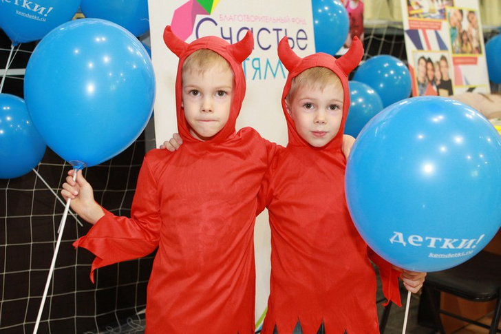 В Кемерово прошел фестиваль близнецов