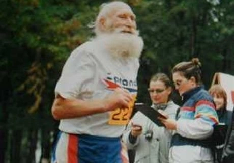 Умер 100-летний рязанский бегун Александр Прокопович | ya62.ru