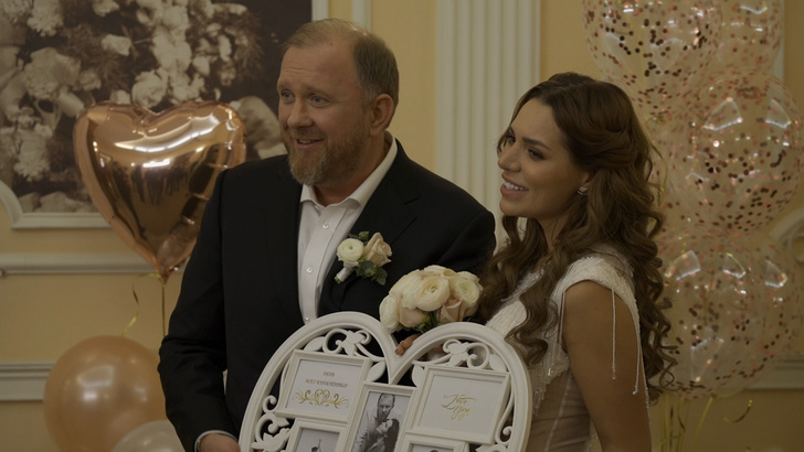 Романтичный праздник для двоих: трогательные фото со свадьбы Константина Ивлева