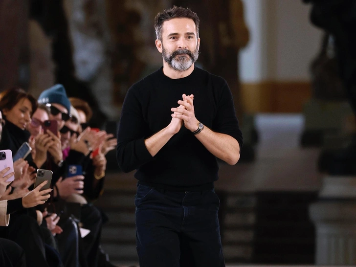 Дэниэл Розберри, 2023 год | marieclaire.ru