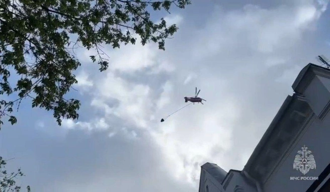 Возгорание тушили с помощью авиации и пожарного поезда | Источник: «МЧС России»