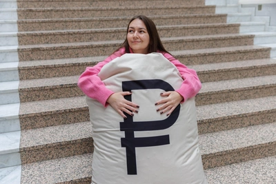 Russian Currency Scenarios: 100 Rubles per Dollar and Rising Prices