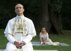 В Сети появился трейлер продолжения сериала «Молодой папа»