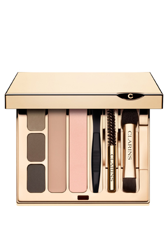 Набор для ухода за бровями Kit Sourcils, ClarinsТени для бровей трех оттенков, фиксирующий воск и тени для век и подбровного пространства нежно-розового оттенка плюс набор инструментов ─ мини-щипцы, двойной аппликатор и мини-расческа.