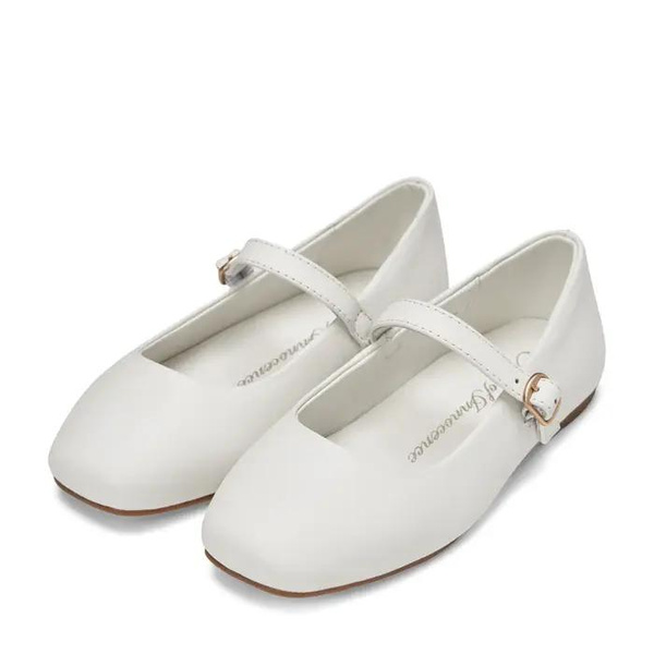 Где купить туфли для маленькой принцессы: 11 пар самой красивой обуви для девочек