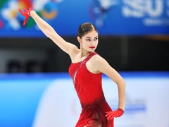 Стальная Кармен: 40 фото Аделии Петросян, которой прочат славу самой талантливой фигуристки России