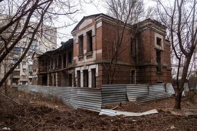 В Сарепте рушится здание школы времен Царицына