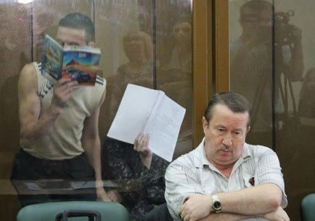 Мать убитой девочки отказалась говорить в присутствии прессы | ya62.ru