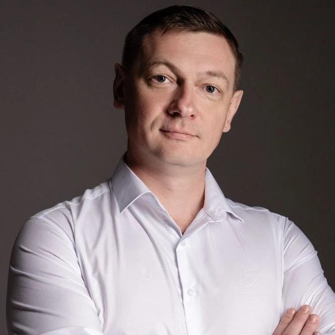 <p>Александр Добрылёв</p>