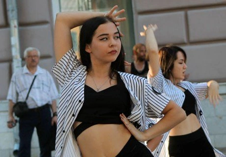 В Рязани прошел фестиваль «Живи ярко!» | ya62.ru