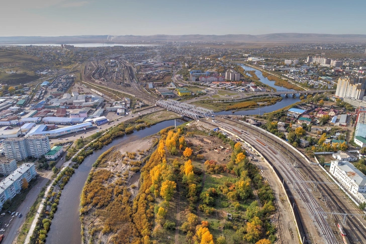 Железнодорожный мост в Чите | Источник: Gennadiy Solovyev/Shutterstock/Fotodom.ru