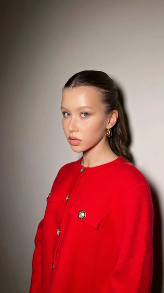 Анна Пересильд | www.starhit.ru