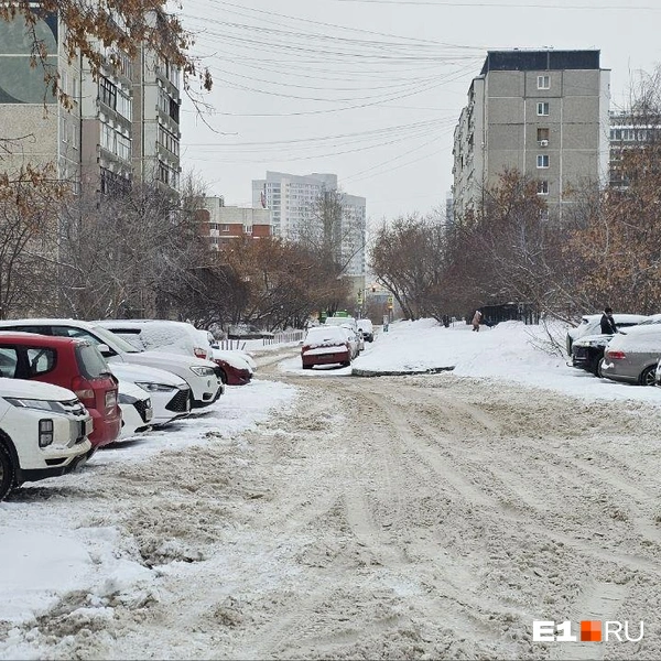 Готвальда, 15б | Источник: читатель E1.RU