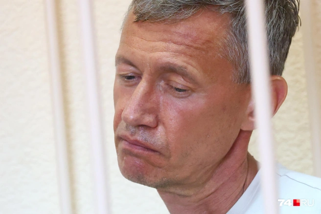 Ночь Федор Богданчиков провел в ИВС | Источник: Михаил Шилкин