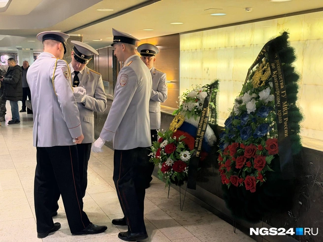 Подготовка к прощанию | Источник: Кадрия Катцина / NGS24.RU